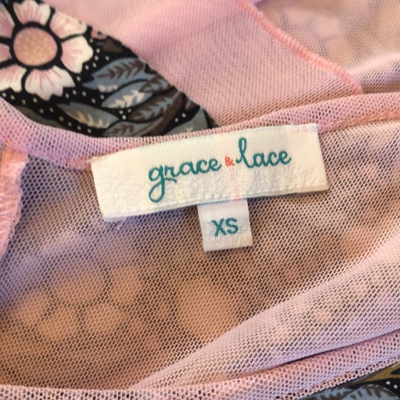 Grace & Lace Tiered Mesh Tank - Picture 4 of 5